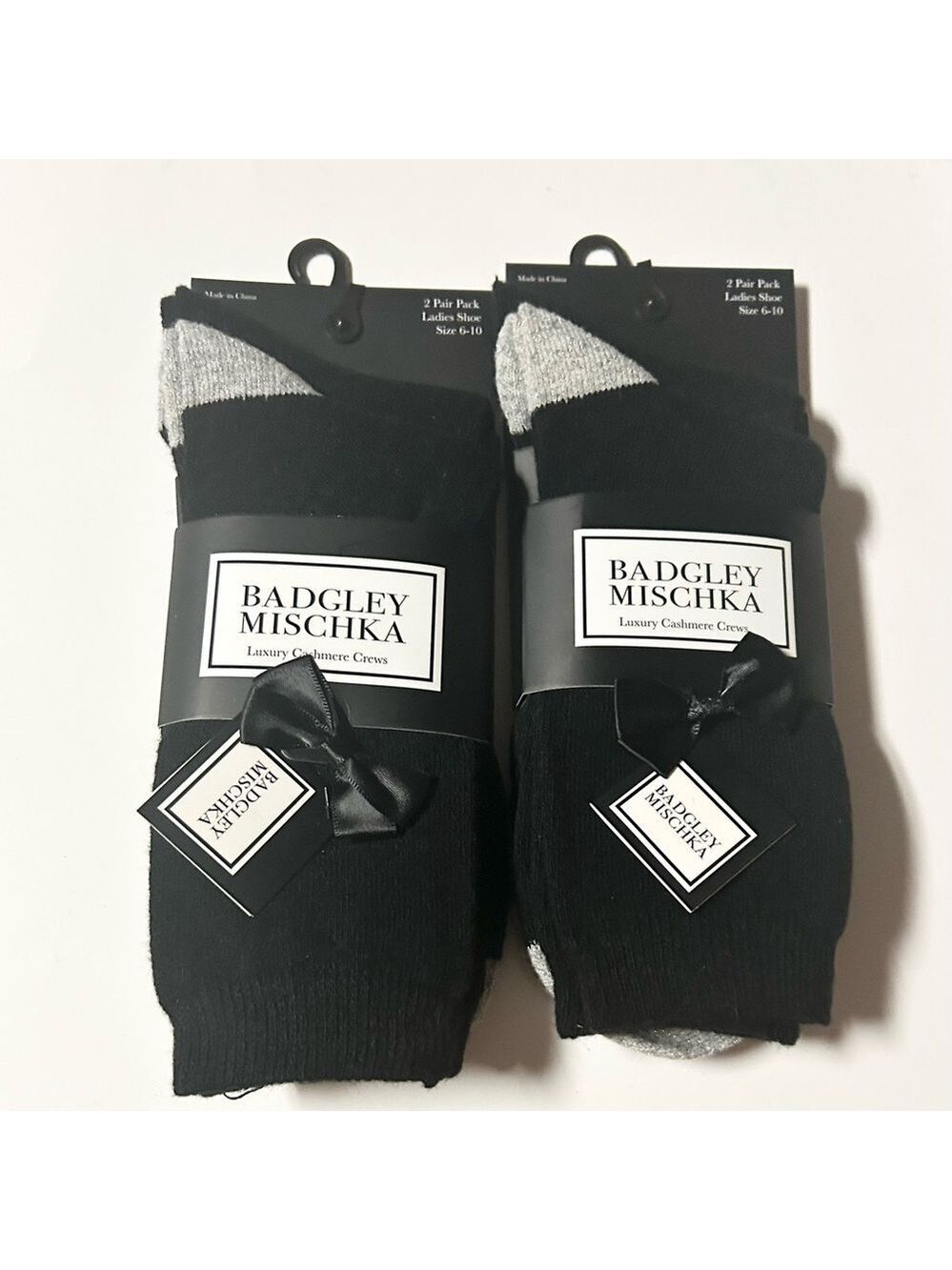 Badgley Mischka Ladies Black Luxury Cashmere Crew Socks 4 Pairs Shoe Size 6 - 10